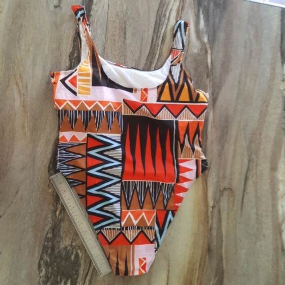 Brand new Aztec print swimsuit size 4xl - Picture 3 of 6